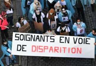 Obligation vaccinale des soignants : Mischaël Modrikamen interpelle le Conseil d’Etat