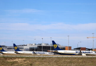 Face aux retards de livraison d’avions, Ryanair réduit ses activités cet hiver à Charleroi Airport