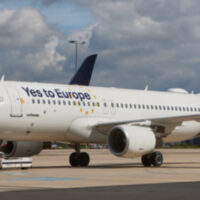 Les ambassadeurs volants pro UE du groupe Lufthansa sur le tarmac bruxellois