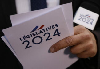Législatives en France : un raz de marée extrémiste qui interpelle, mais prévisible