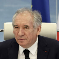 Discours de politique générale : François Bayrou plante le décor pour éviter la censure de son gouvernement