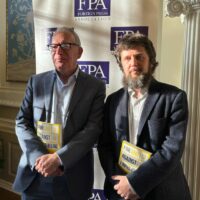 L’île d’Irlande où la marée de l’histoire d’une réunification déferle : deux auteurs misent sur le réferendum