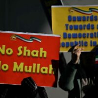 Fédération Wallonie-Bruxelles : le Parlement adopte une résolution de la majorité MR-Les Engagés en faveur des Iraniens