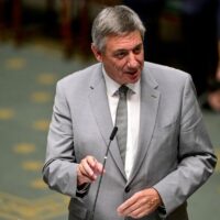 Le ministre des Finances, Jan Jambon (N-VA) diligente une enquête sur le patrimoine des mutuelles