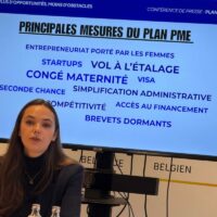 La ministre Simonet fait valider un plan de 89 mesures pour soutenir les indépendants et les PME