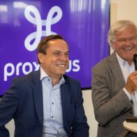 Télécom : outre la suppression de 1.200 emplois, près de 1.300 salariés vont quitter Proximus